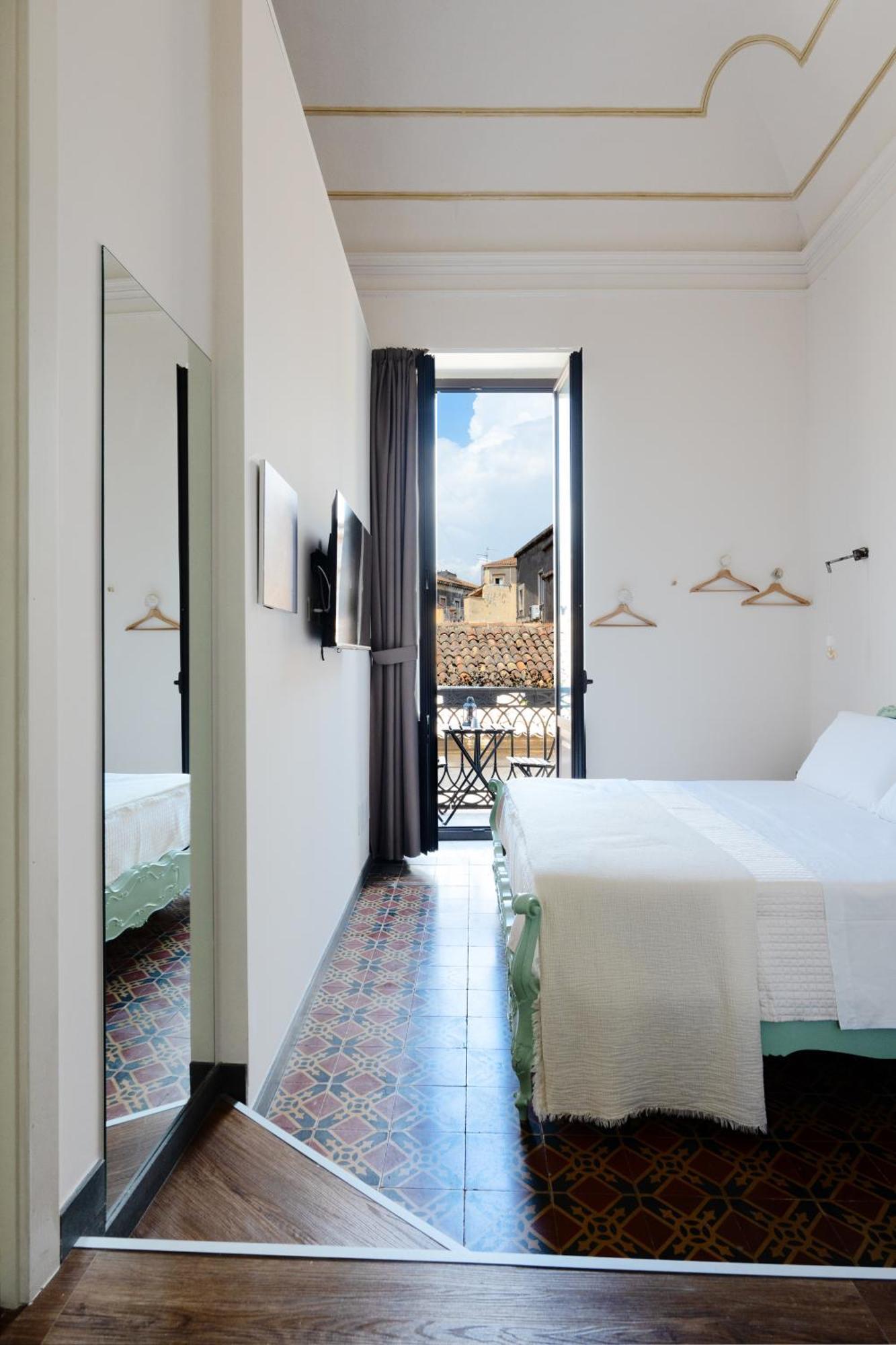 Holiday Lux Boutique Room Catane Extérieur photo